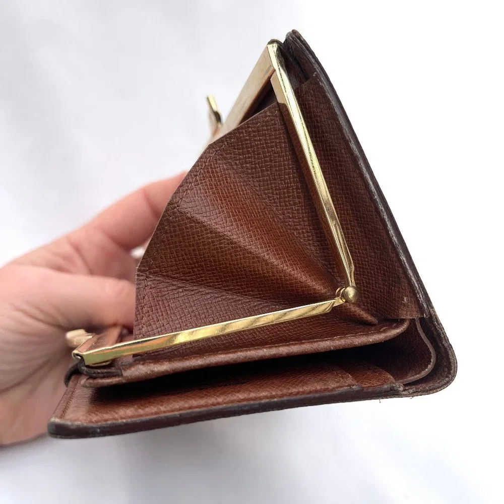 Auc Louis Vuitton French Style Port Monogram Wallet